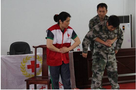 永州市红十字会为基干民兵开展救护培训