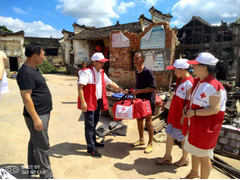 宁远县红十字会赴乡镇走访慰问灾区群众