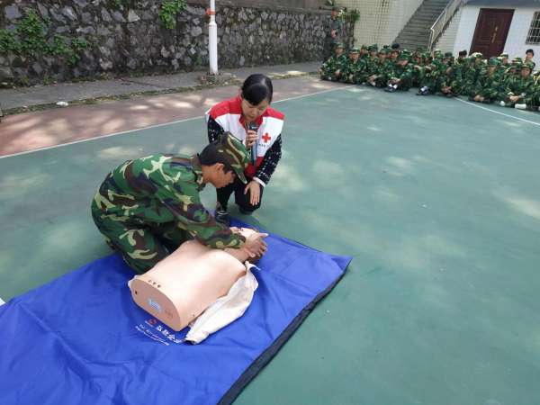 永州市红十字会应急救护知识培训进校园